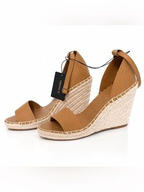 Forever 21 Tan Espadrille Wedges